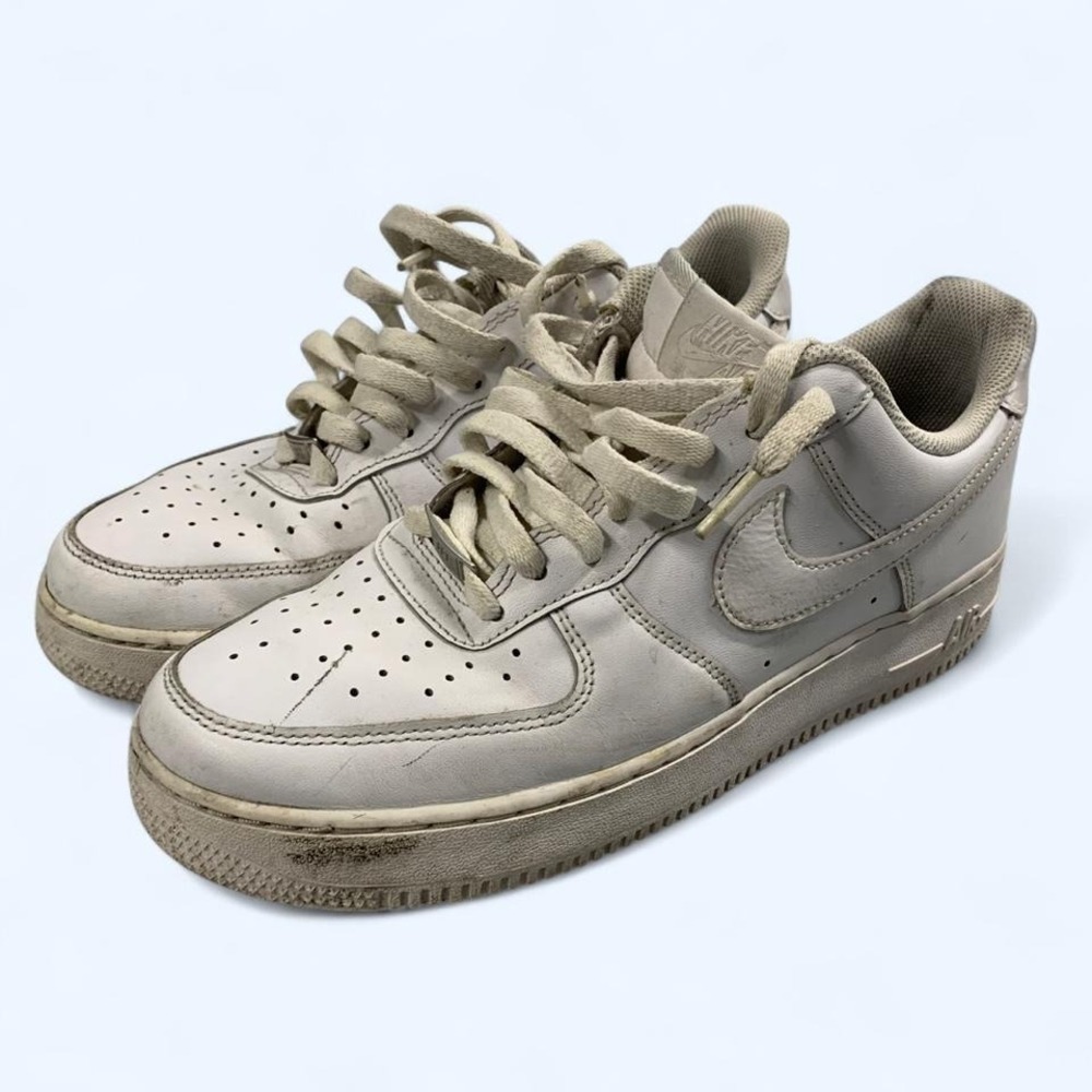 Nike Air Force 1 White Leather Sneakers Size 9.5